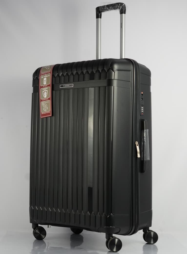 WhatsApp Image 2025-12-01 at 1.00.33 AM (1)