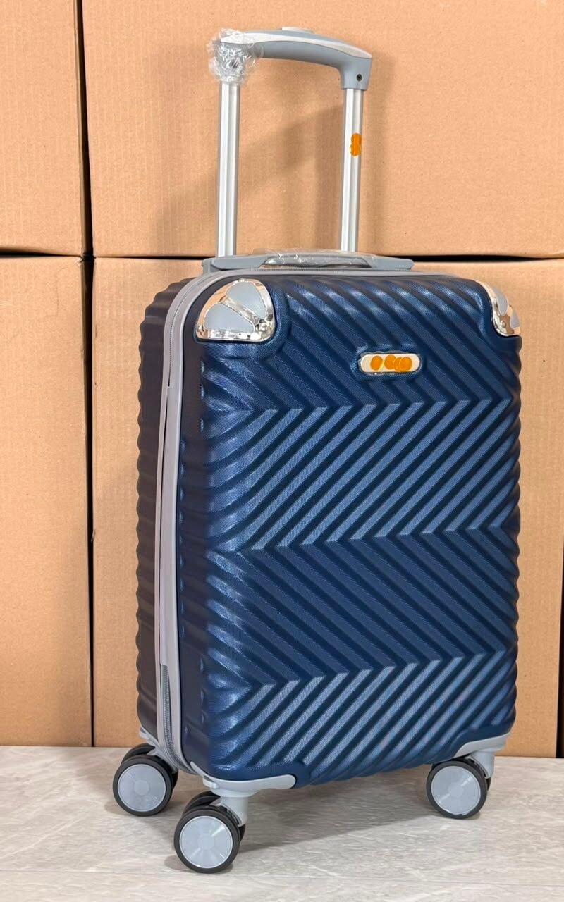 Maleta En Fibra Policarbonato 8-10 KG / Equipaje De Cabina o Articulo Personal